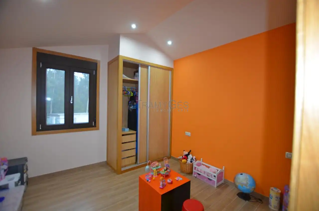Habitación de Casa o chalet en venta en Tui con Calefacción, Jardín privado y Terraza