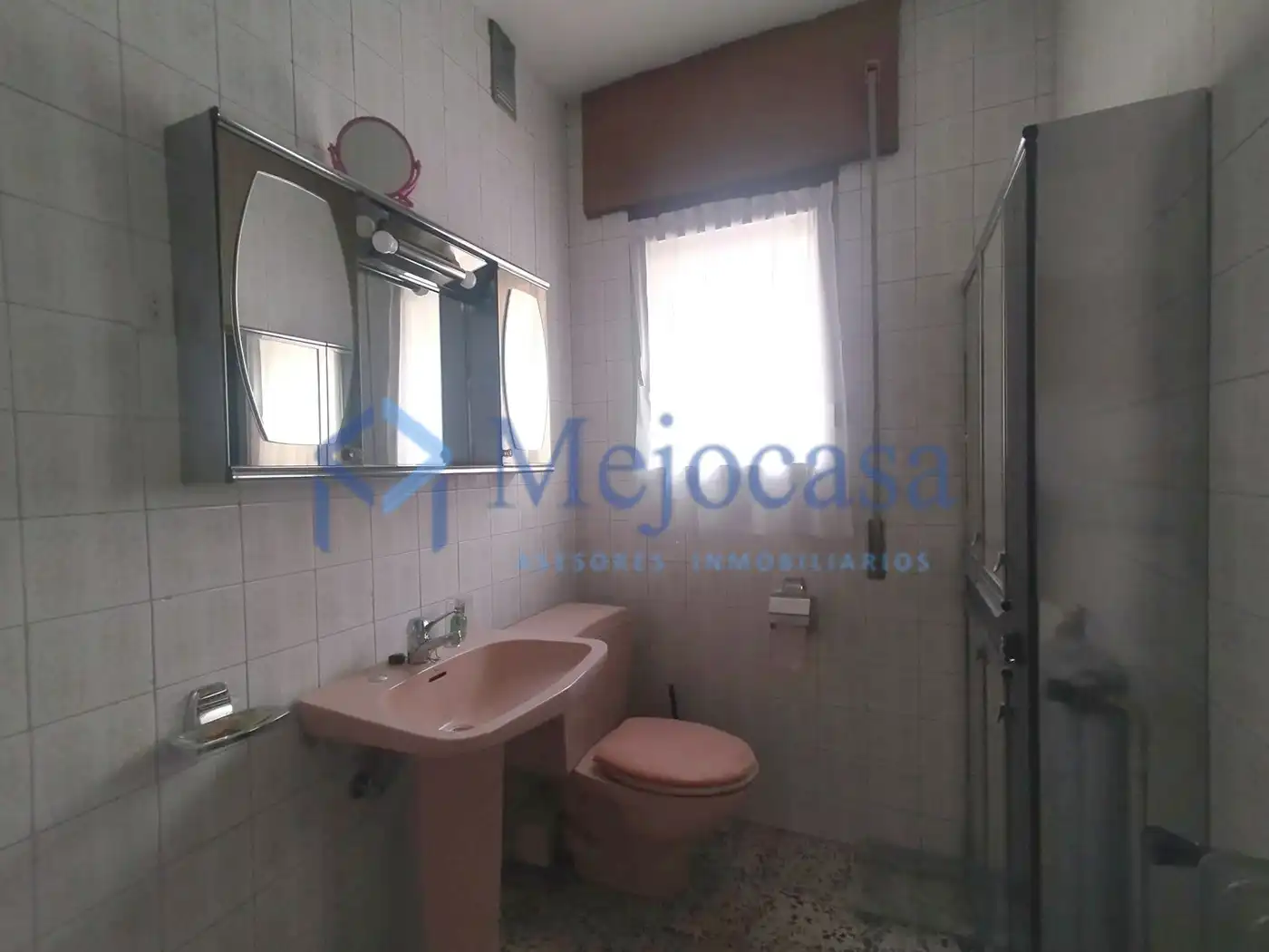 Bathroom of Houses for sale in Madrid  with Air Conditioner, Heating and Terrace