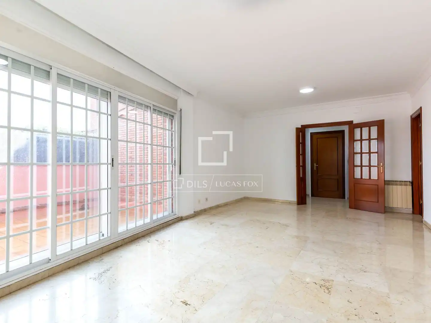 Wohnung zum Verkauf in Sant Just Desvern mit Terrasse und Balkon
