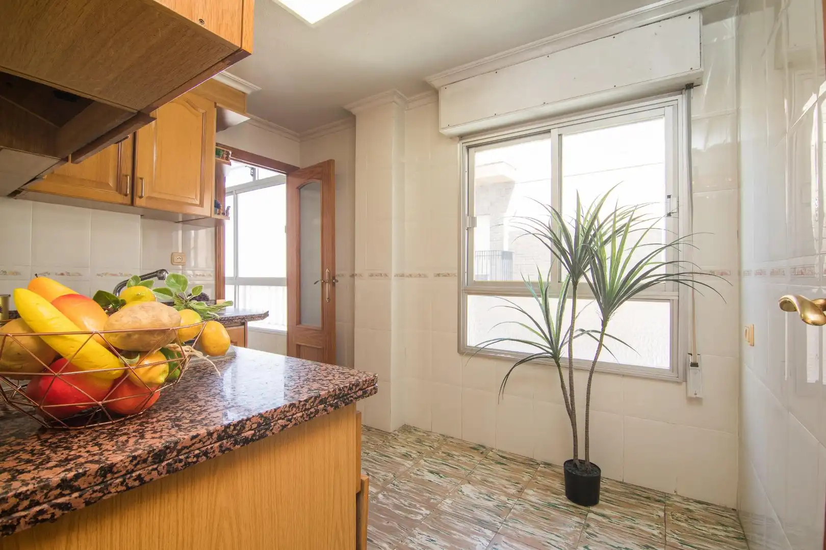 Kitchen of Flat for sale in Elche / Elx  with Balcony