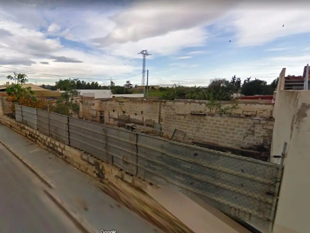 Terreny residencial en venda a Calle General Alonso Vega