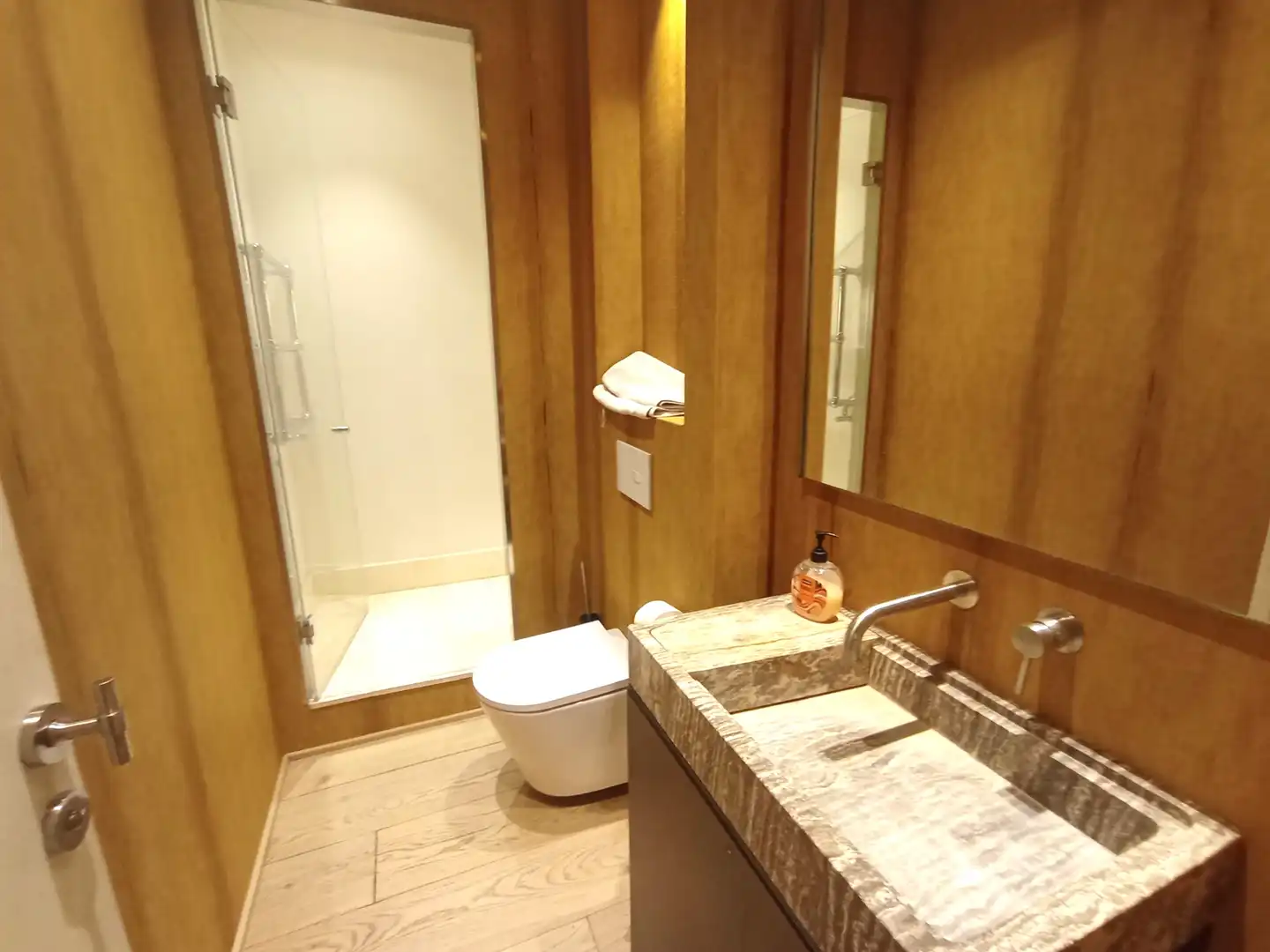 Baño de Piso en venta en Barcelona con Aire acondicionado, Calefacción y Parquet