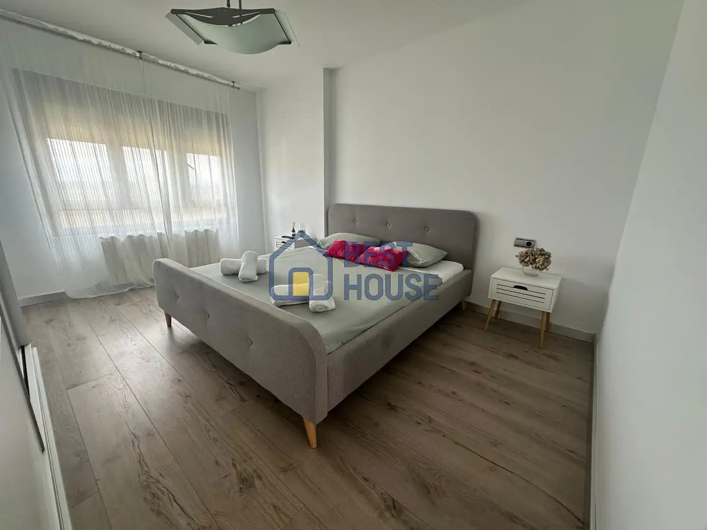 Habitación de Piso en venta en Villaturiel con Calefacción y Amueblado