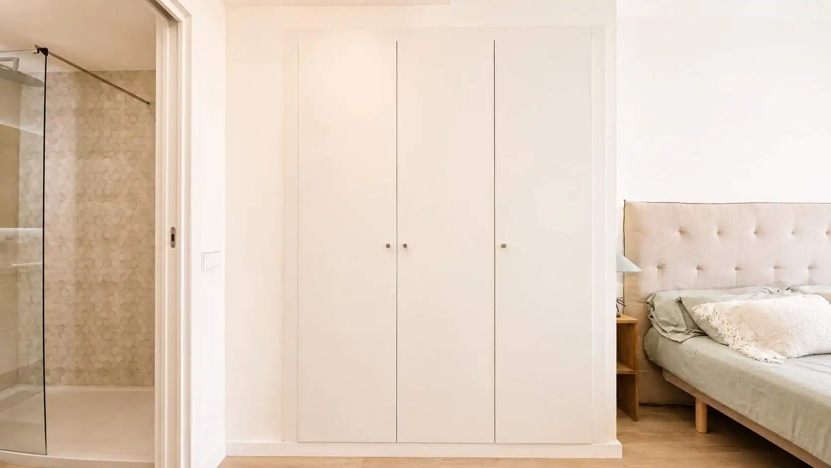 Schlafzimmer von Wohnung zur Miete in Badalona mit Klimaanlage, Terrasse und Möbliert