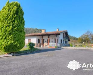 Casa o xalet en venda en Galdakao amb Aire condicionat, Calefacció i Jardí privat