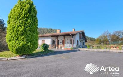 Casa o xalet en venda en Galdakao amb Aire condicionat, Calefacció i Jardí privat