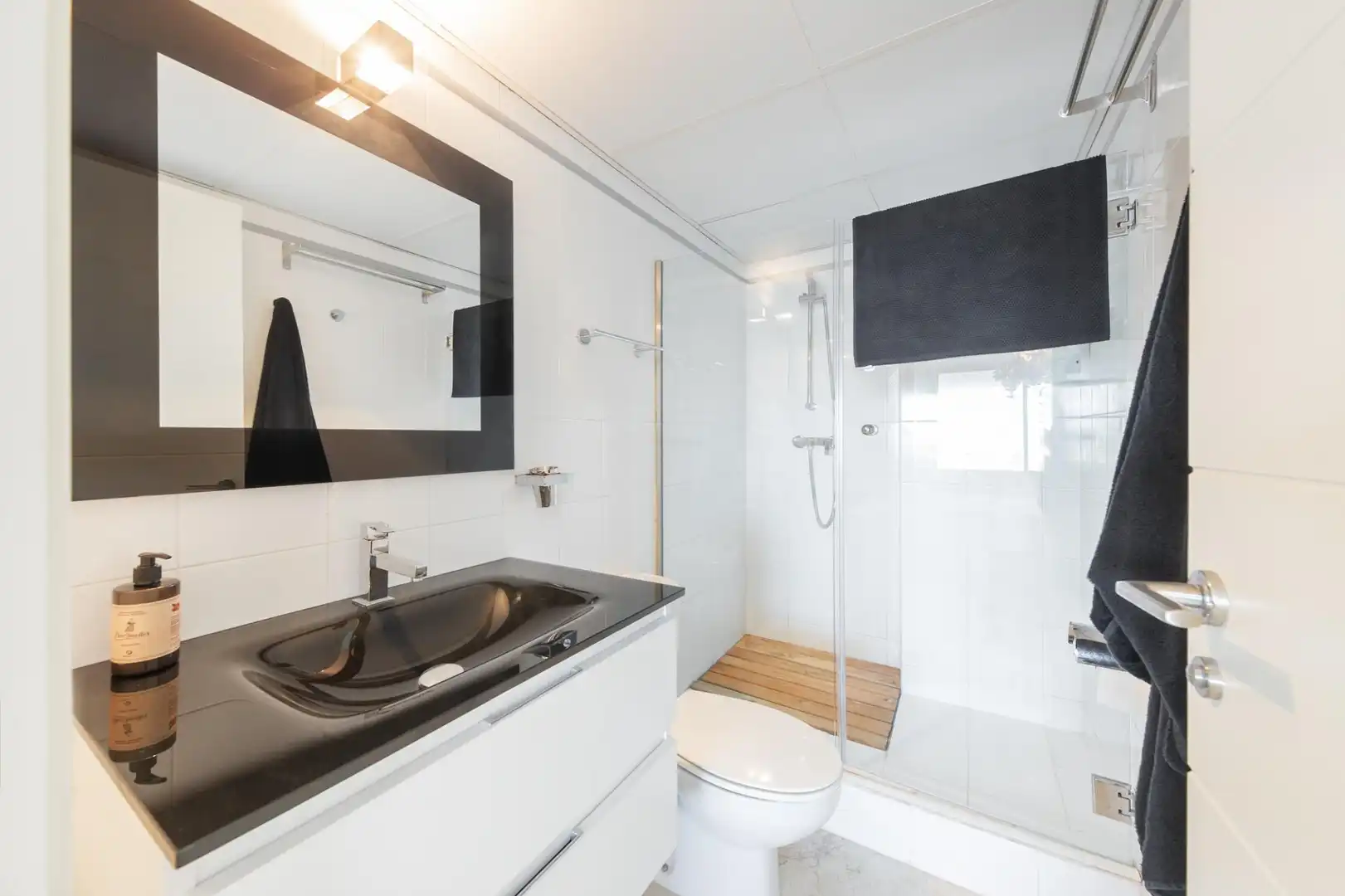 Badezimmer von Wohnung zur Miete in  Palma de Mallorca mit Klimaanlage, Heizung und Terrasse