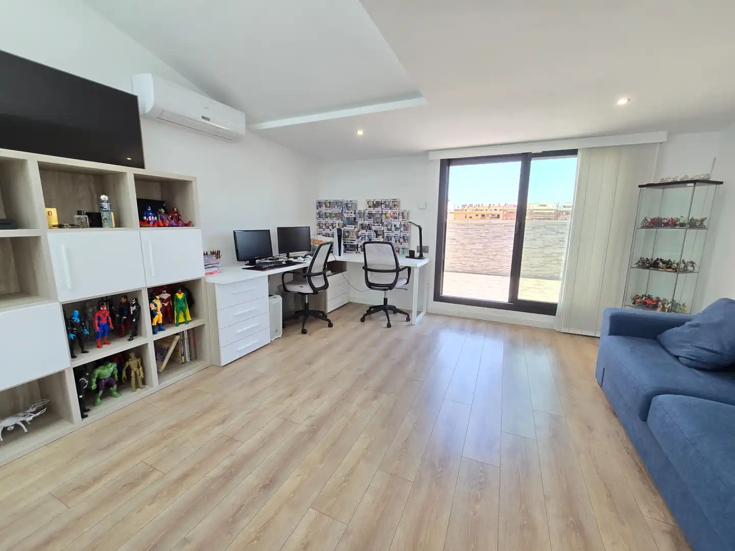 Einfamilien-Reihenhaus zum Verkauf in Sabadell mit Terrasse und Schwimmbad