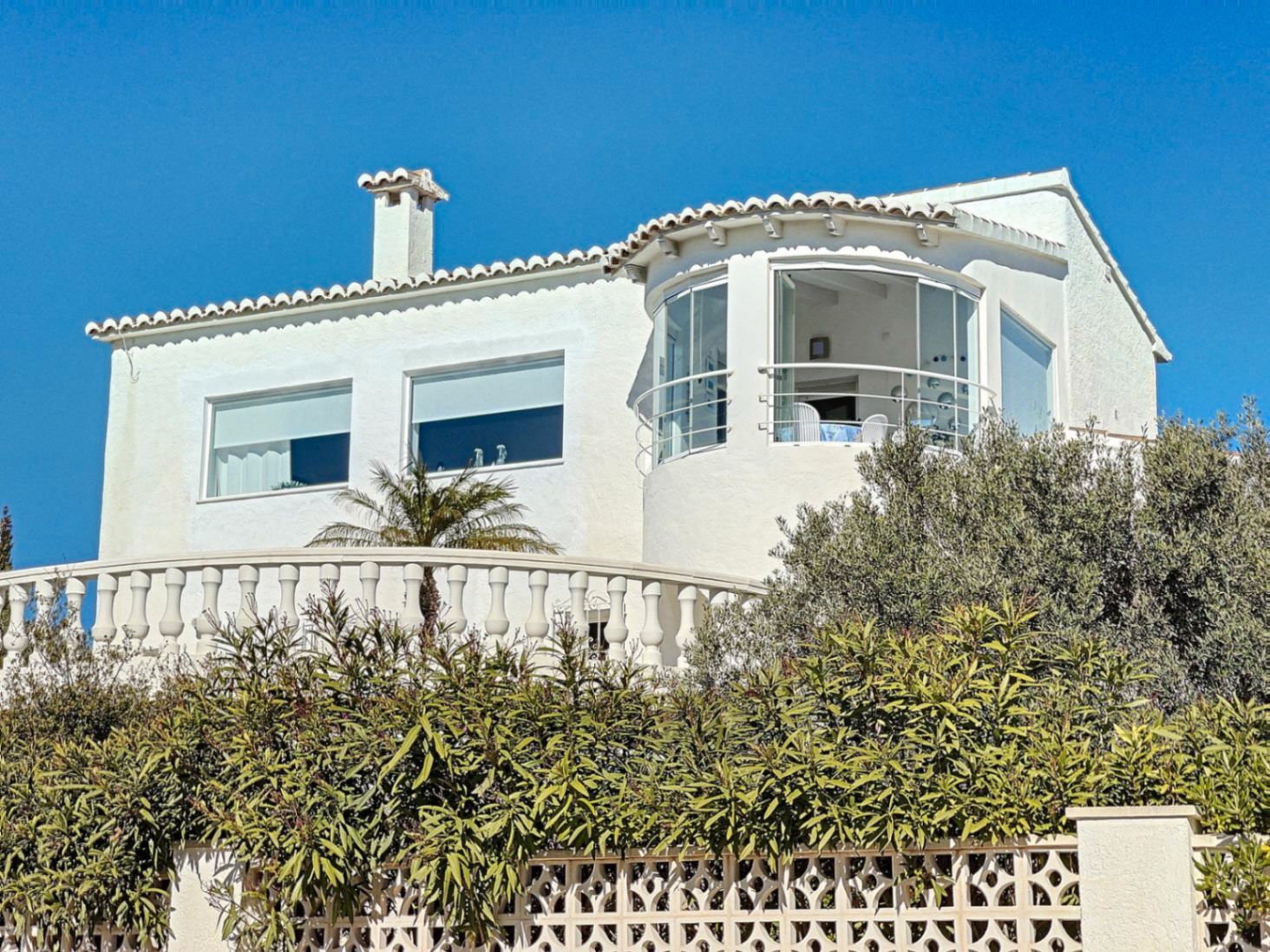 Vista exterior de Casa o xalet en venda en Benitachell / El Poble Nou de Benitatxell amb Calefacció, Jardí privat i Terrassa