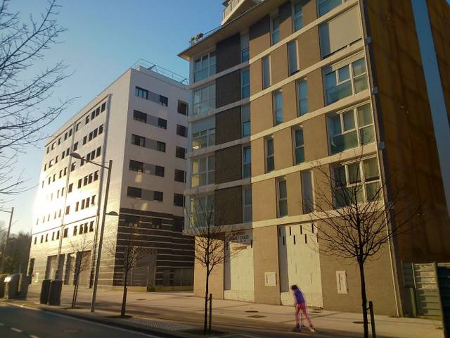 Local comercial en Venta en Nemesio Etxaniz Kalea en Riberas