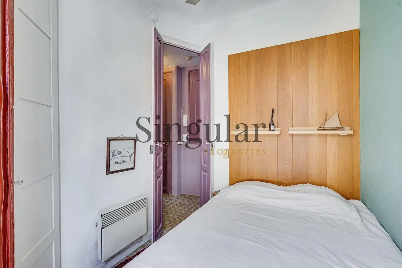 Habitación de Piso en venta en Barcelona con Balcón
