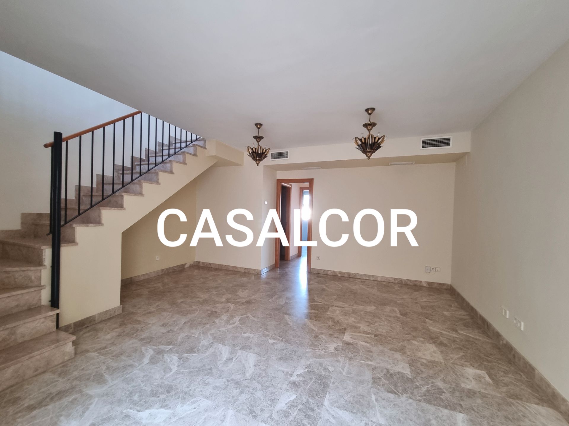Duplex for sale in Mairena del Alcor  with Air Conditioner and Terrace