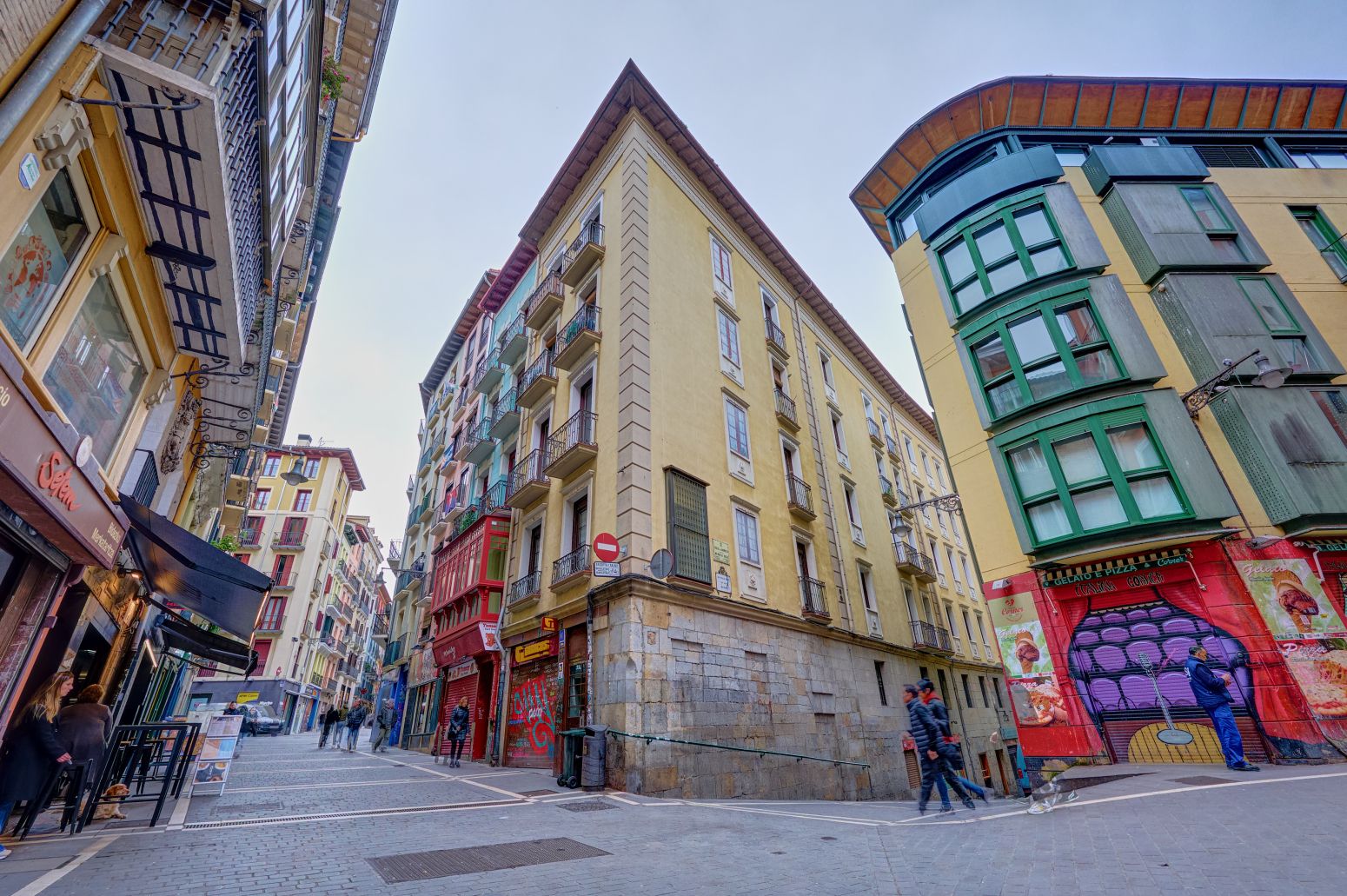 Vista exterior de Pis en venda en  Pamplona / Iruña amb Calefacció i Balcó