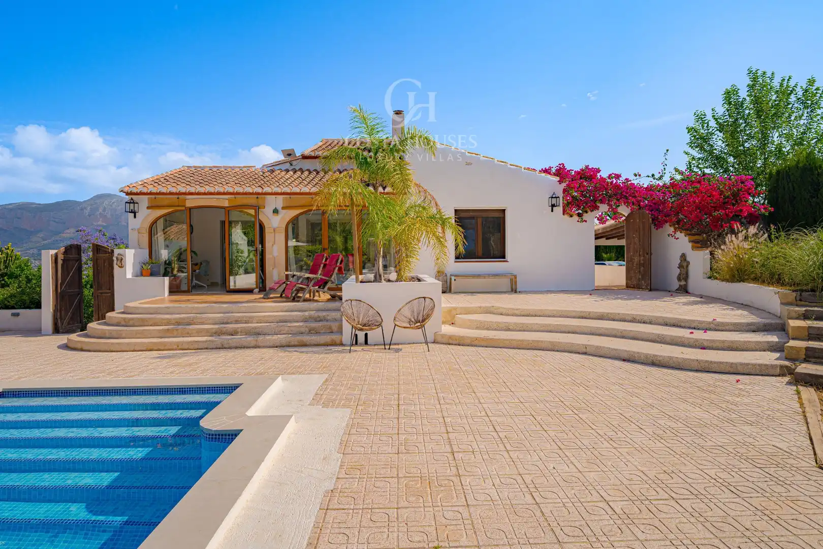 Vista exterior de Casa o xalet en venda en Jávea / Xàbia amb Aire condicionat, Jardí privat i Terrassa