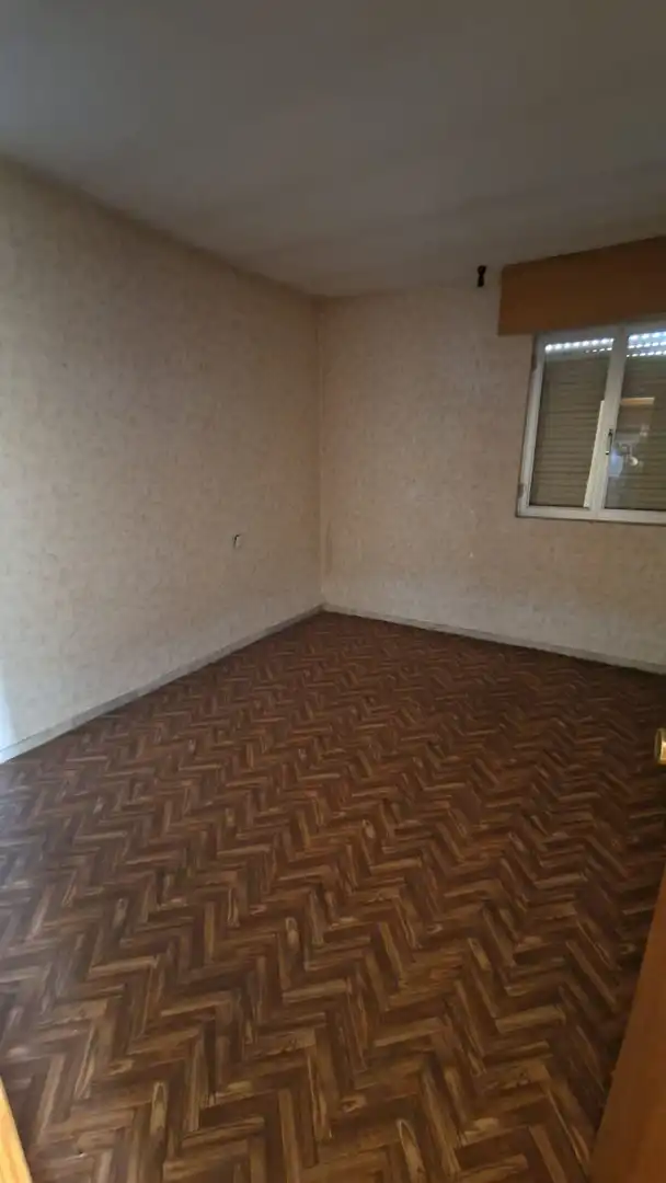Dormitori de Casa o xalet en venda en León Capital  amb Terrassa i Traster