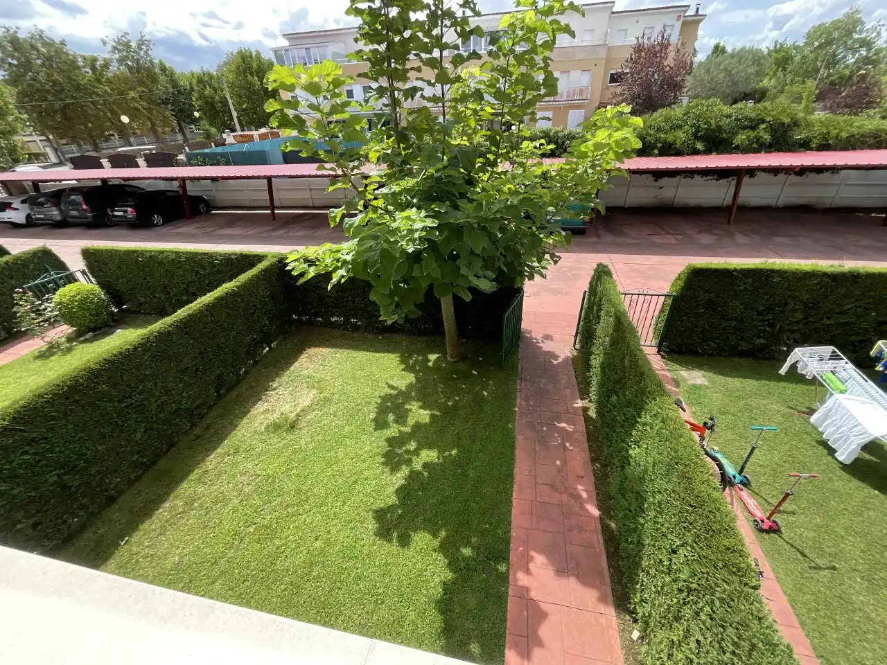 Adossat amb piscina en venda a Avenida de Haro, imagen 61