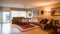 Living room of House or chalet for sale in  Madrid Capital  with Heating, Private garden and Terrace