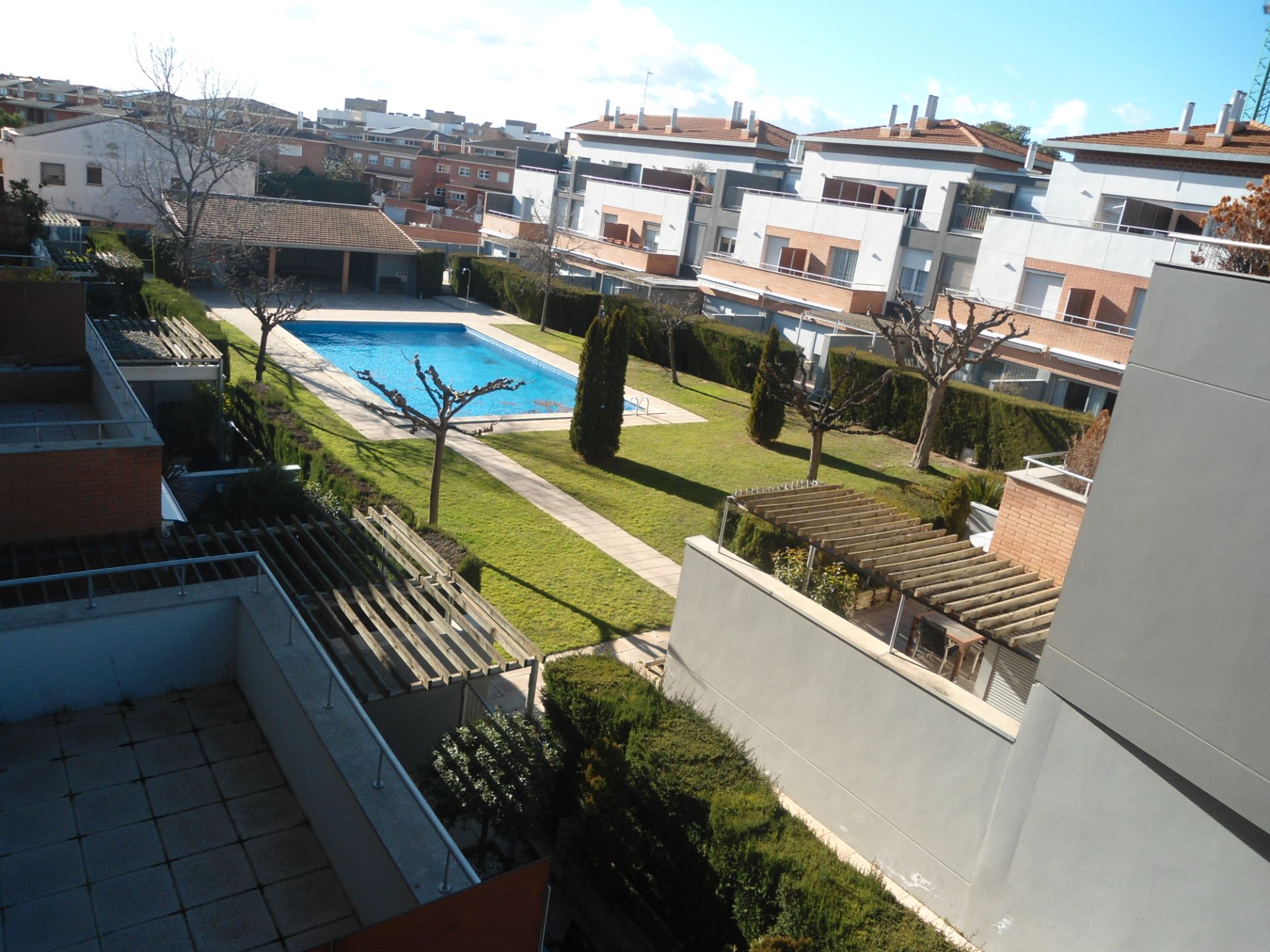 Casa adosada de alquiler en Alpicat