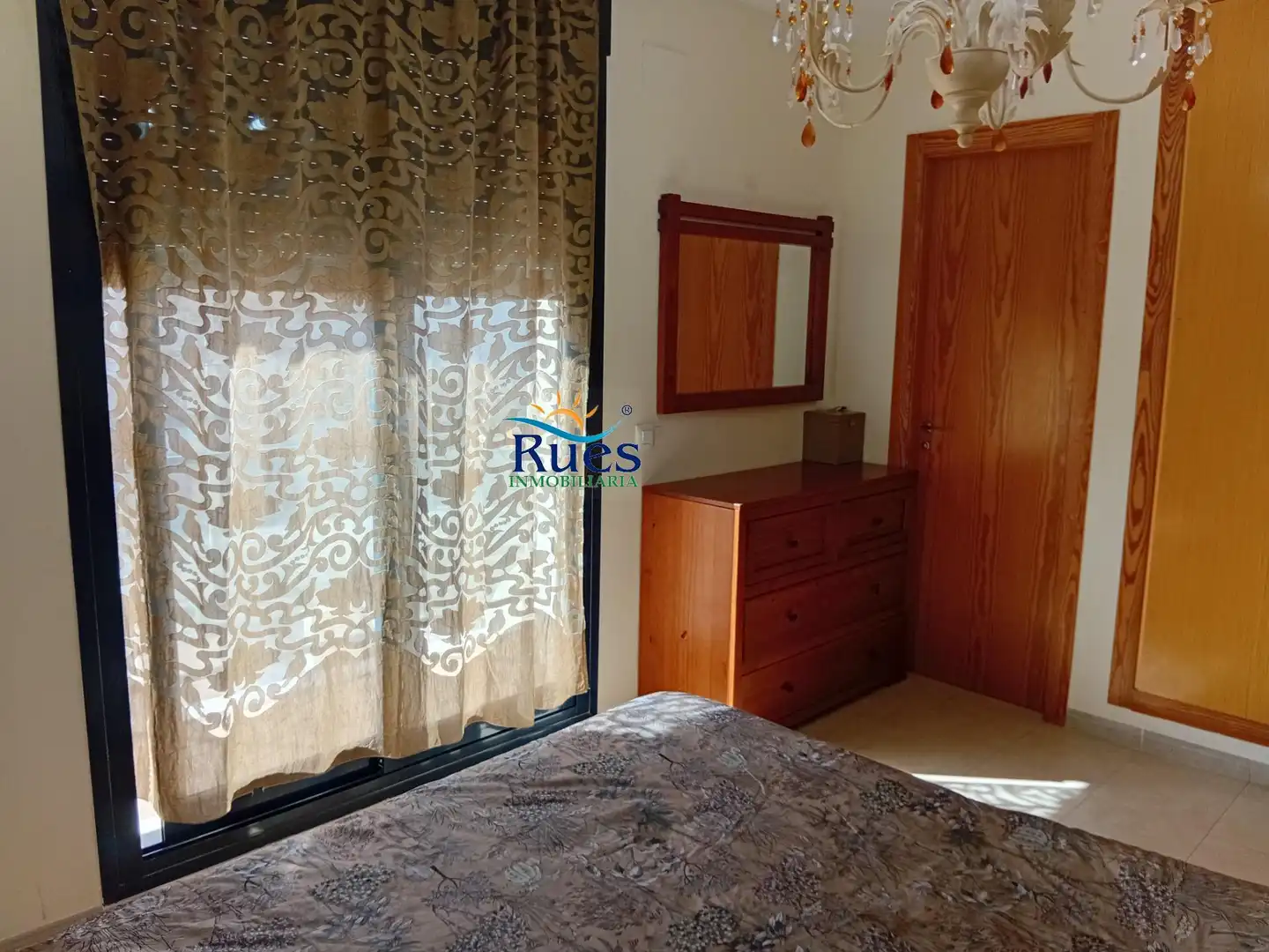 Schlafzimmer von Einfamilien-Reihenhaus zum Verkauf in Torreblanca mit Terrasse, Balkon und Gemeinschaftspool