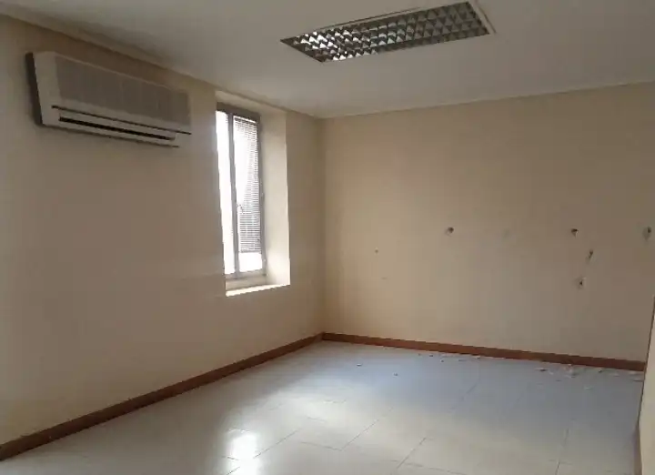 Piso en venta en C/ Maria Teresa Gil de Garate , Gran Via