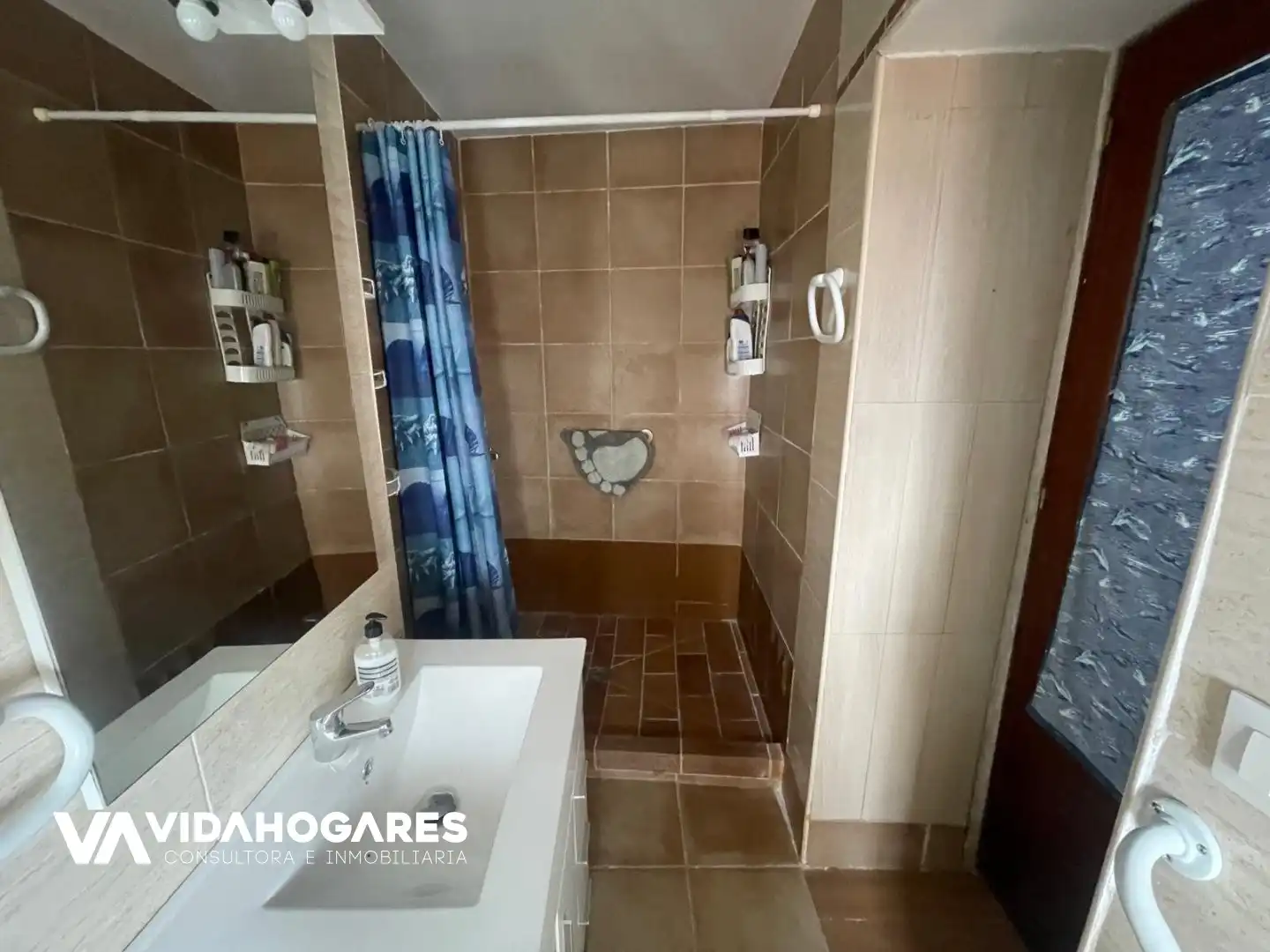 Bathroom of Flat for sale in Rota  with Storage room