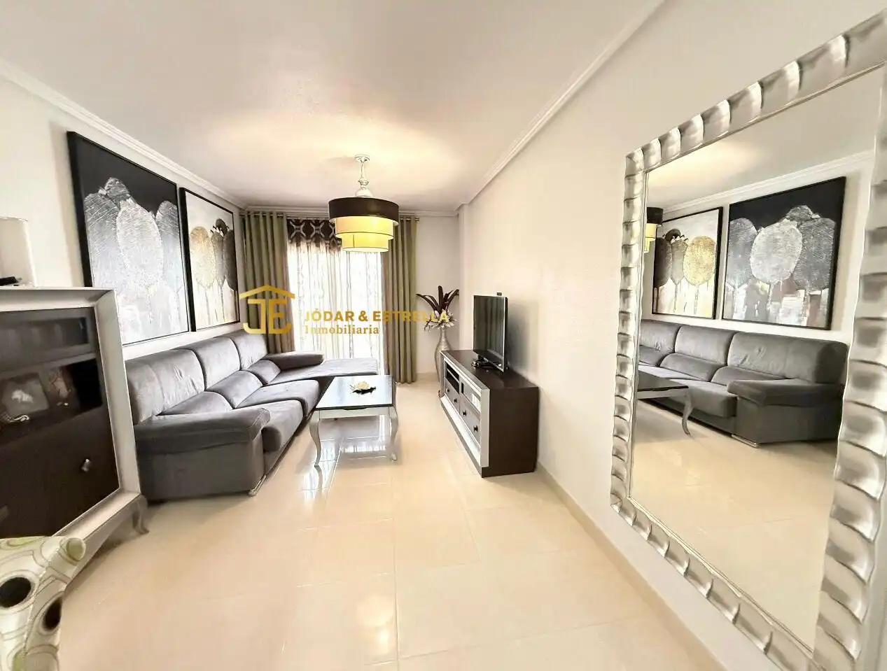 Flat for sale in Los Angeles - Apolonia