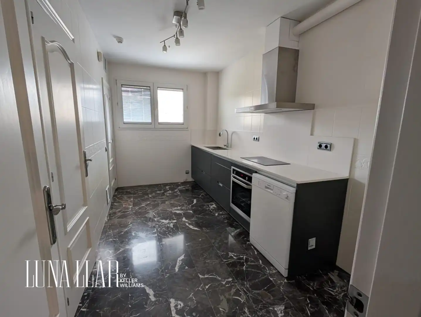 Küche von Wohnung zur Miete in Castelldefels