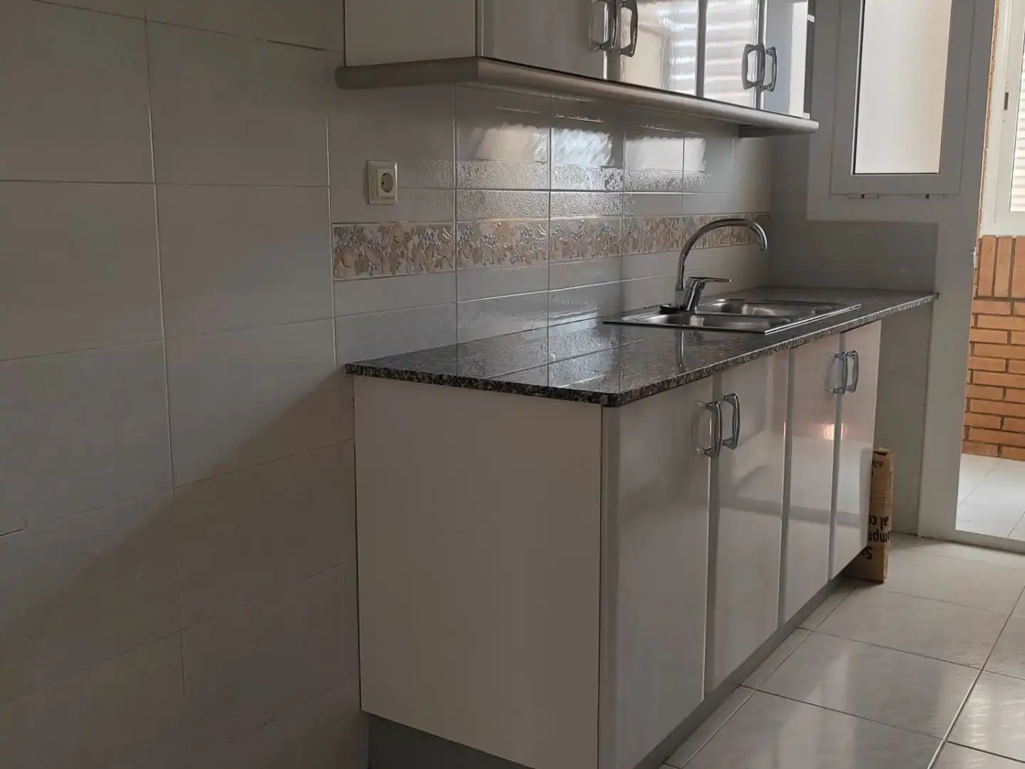 Cocina de Piso en venta en Barcelona con Calefacción, Terraza y Balcón