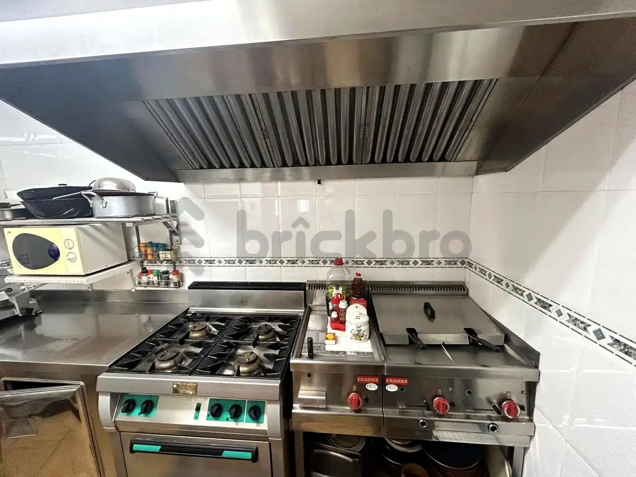 Business premises for sale in De Les Corts Catalanes, imagen 10