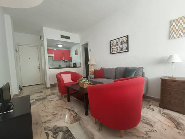 Apartamento en Alquiler en Avenida Alcalde Luis Uruñuela en Urbadiez - Entrepuentes