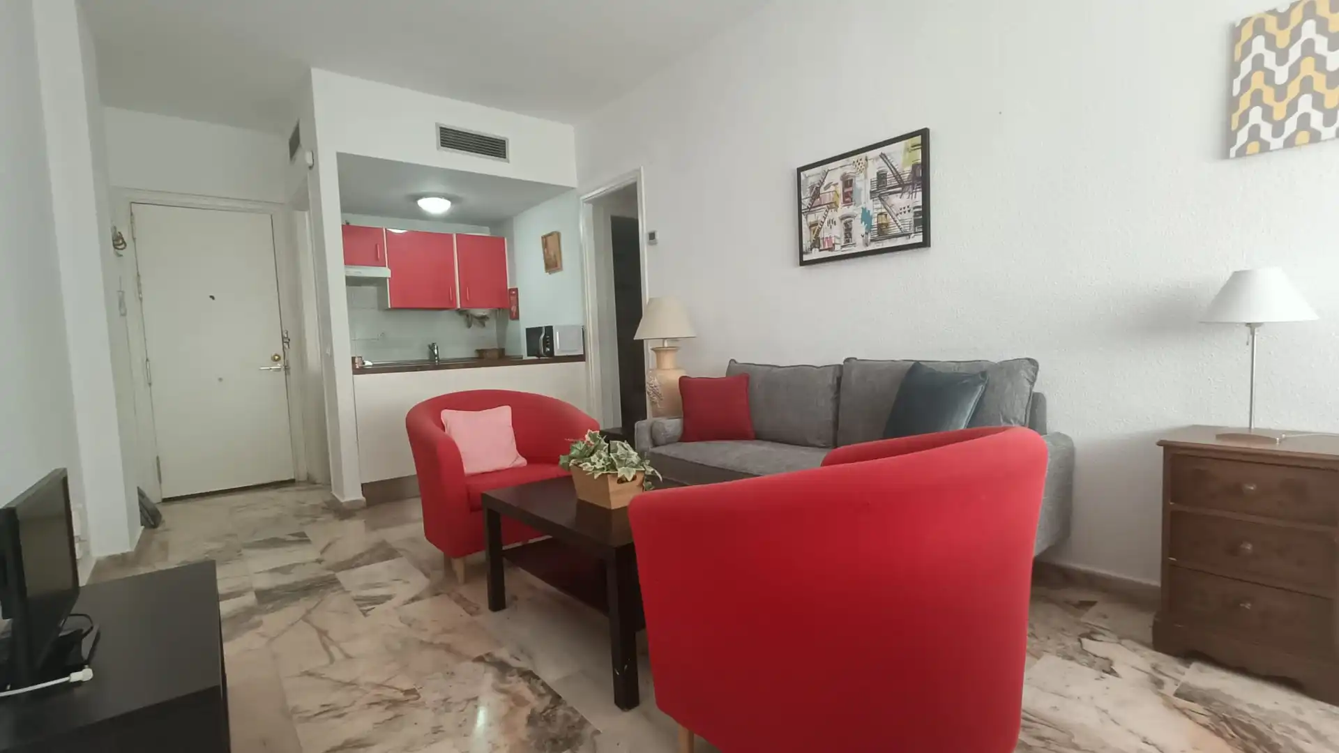 Apartamento de alquiler en Avenida Alcalde Luis Uruñuela, Urbadiez - Entrepuentes