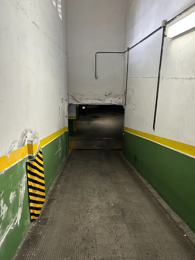 Piso de alquiler en Avenida de Castrelos, Sardoma - Castrelos