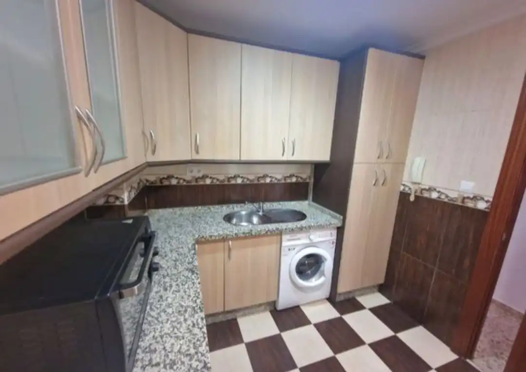 Kitchen of Flat for rent in Zaidín