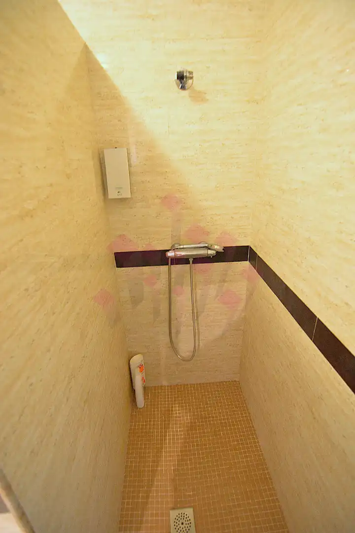 Bathroom of Houses for sale in Picón  with Air Conditioner, Heating and Private garden