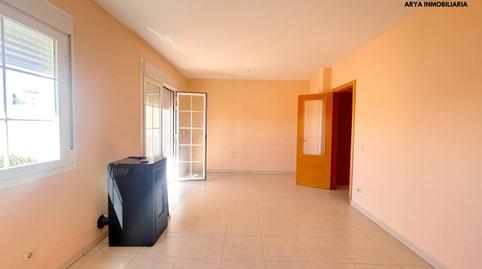 Foto 5 de Casa adosada en venta en Pioz, Guadalajara