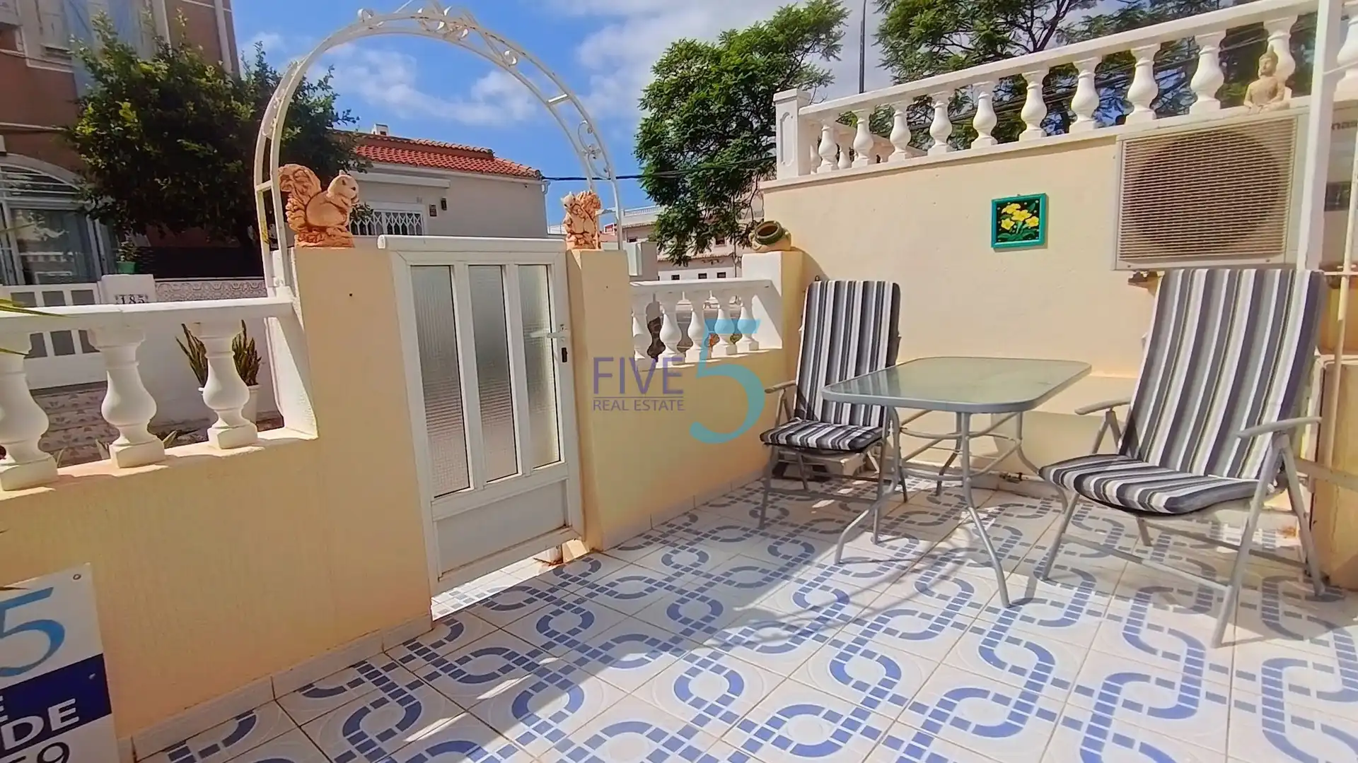 Terrassa de Casa adosada en venda en Torrevieja amb Aire condicionat, Calefacció i Terrassa