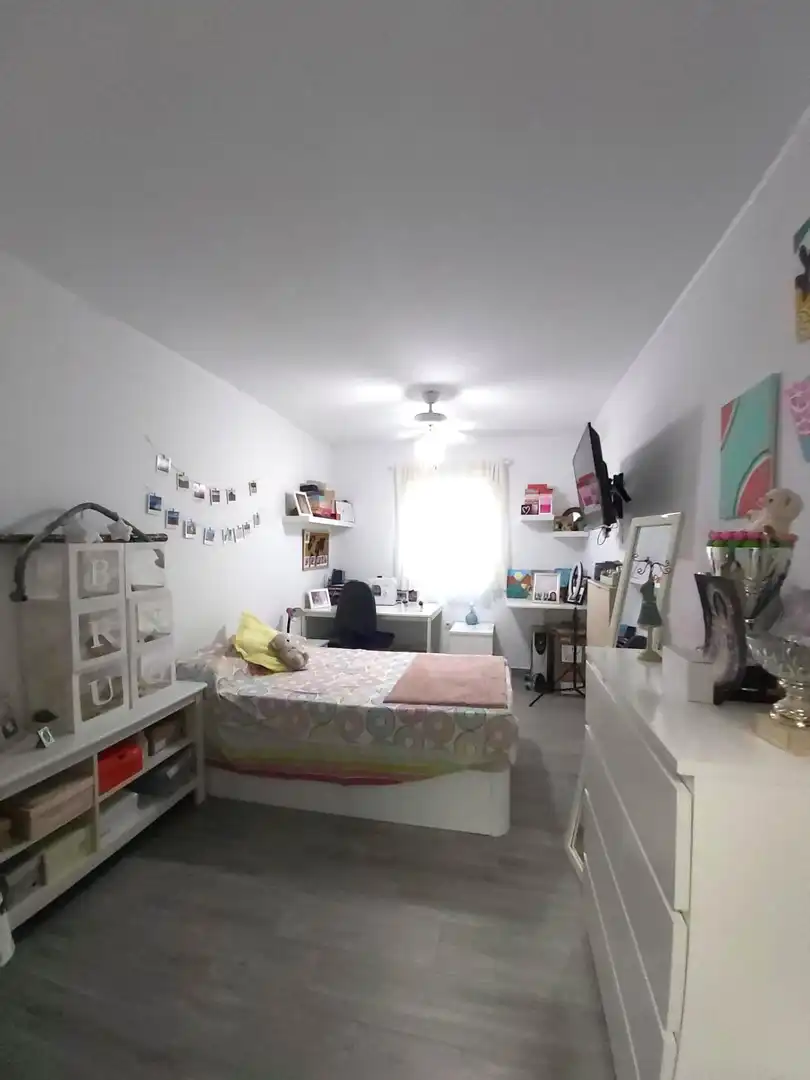 Habitación de Casa o chalet en venta en Utrera con Aire acondicionado, Jardín privado y Trastero