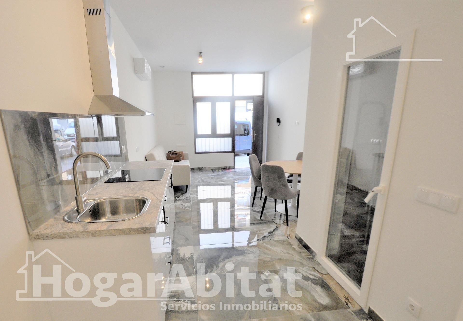 Sala de estar de Piso en venta en  Valencia Capital con Aire acondicionado