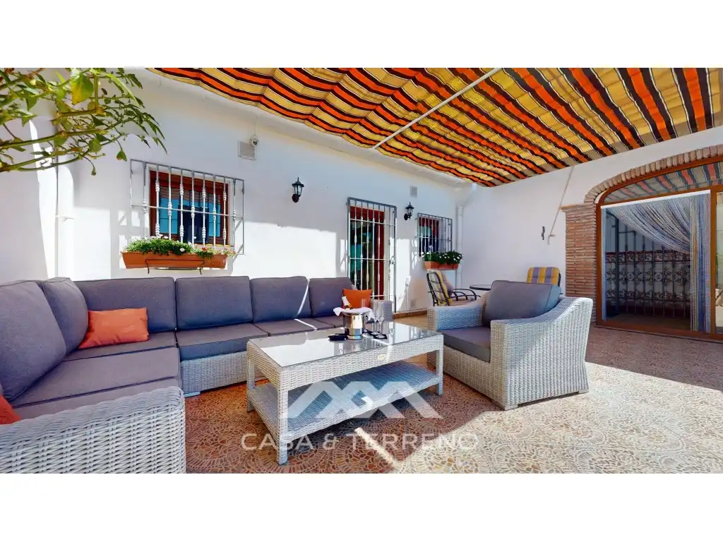 Commercial properties for sale in DS CAJIZ RURAL, Iznate