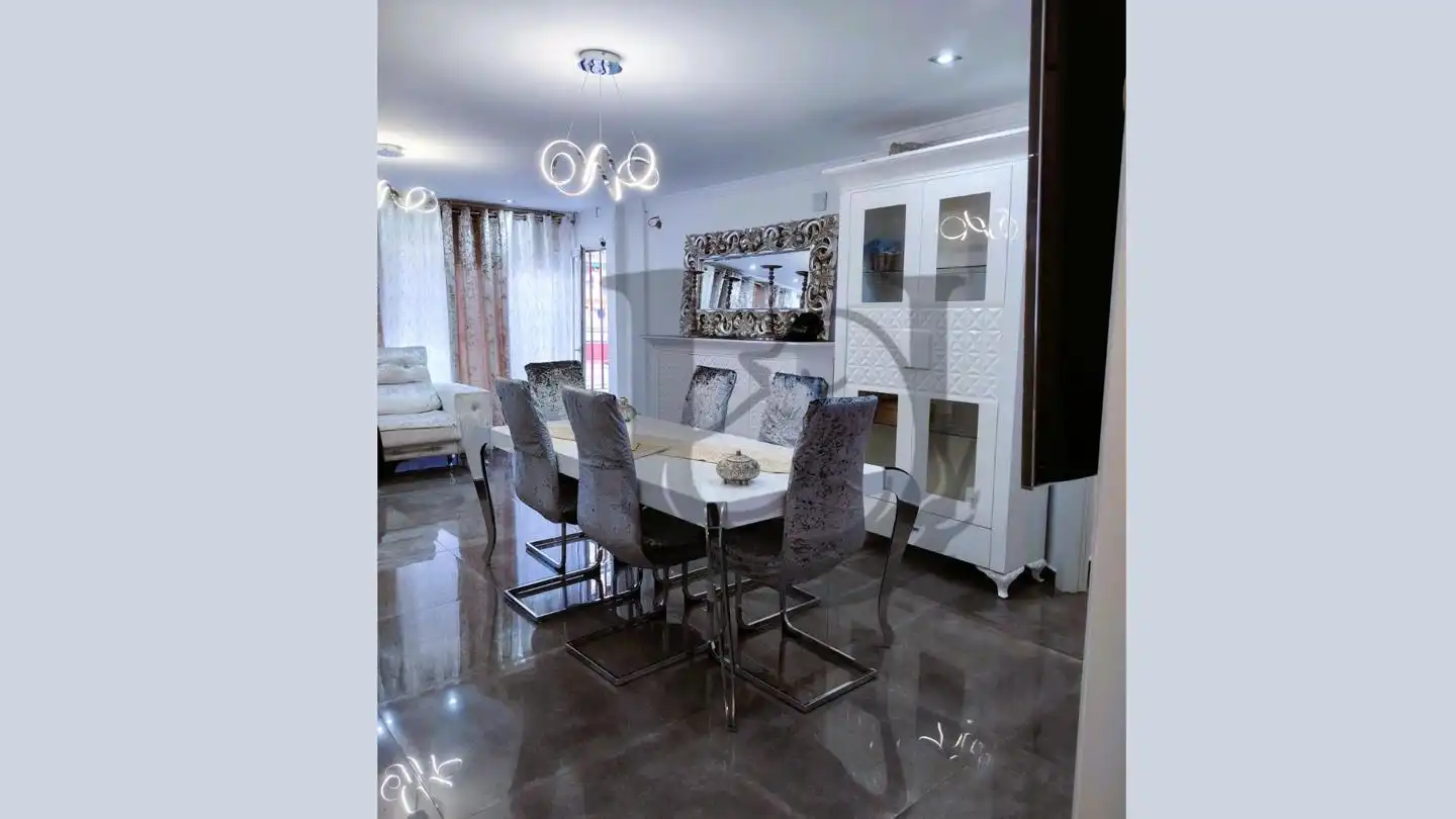 Piso con ascensor en venta en Quatre Carreres, imagen 4