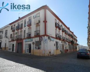 Vista exterior de Pis en venda en Moguer amb Balcó