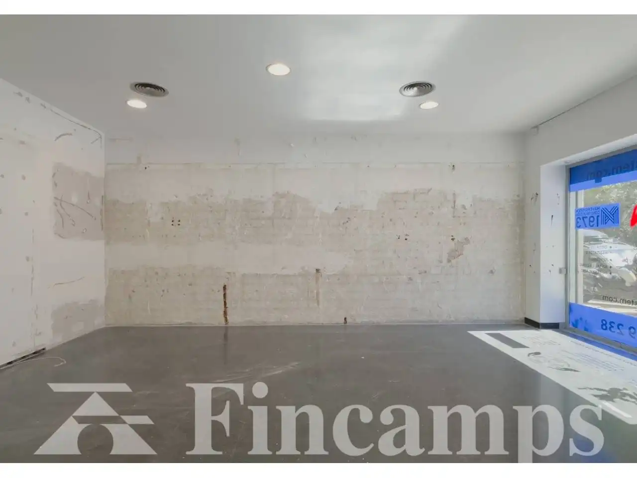 Commercial properties for rent in Sabadell  with Air Conditioner and Alarm