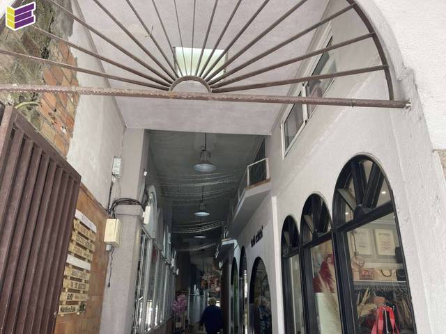 Local comercial en Alquiler en Calle del Mercado, 1 en O Porriño