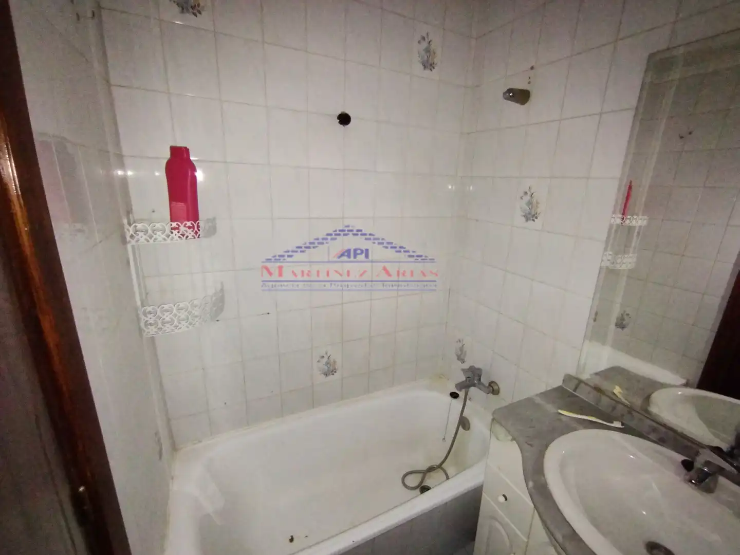 Bany de Casa o xalet en venda en Huelma amb Terrassa i Traster