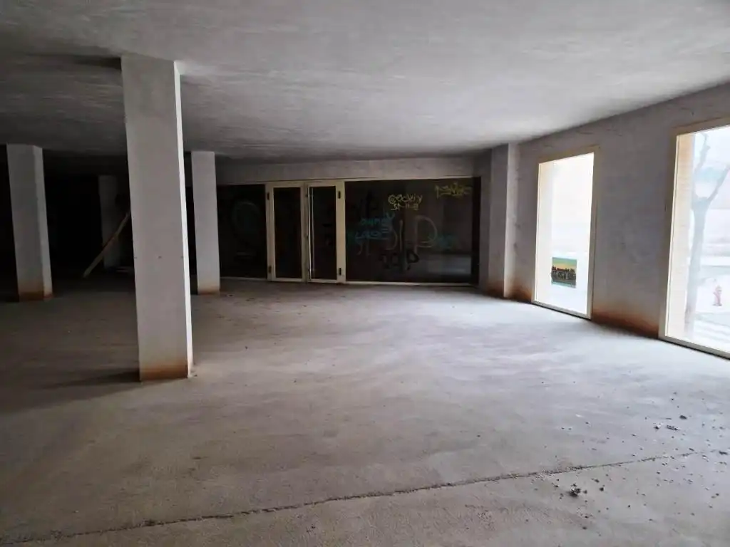 Business premises to rent in Binéfar, imagen 9