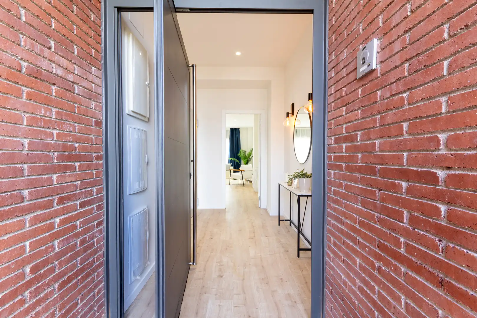 Adosado con terraza en venta en Carrer Mare de Déu de Núria, imagen 3