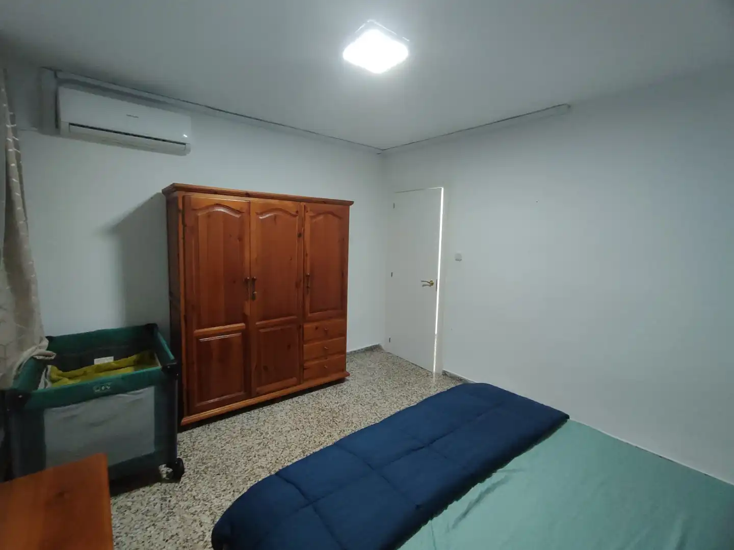 Bedroom of Flat for sale in Alicante / Alacant  with Furnished