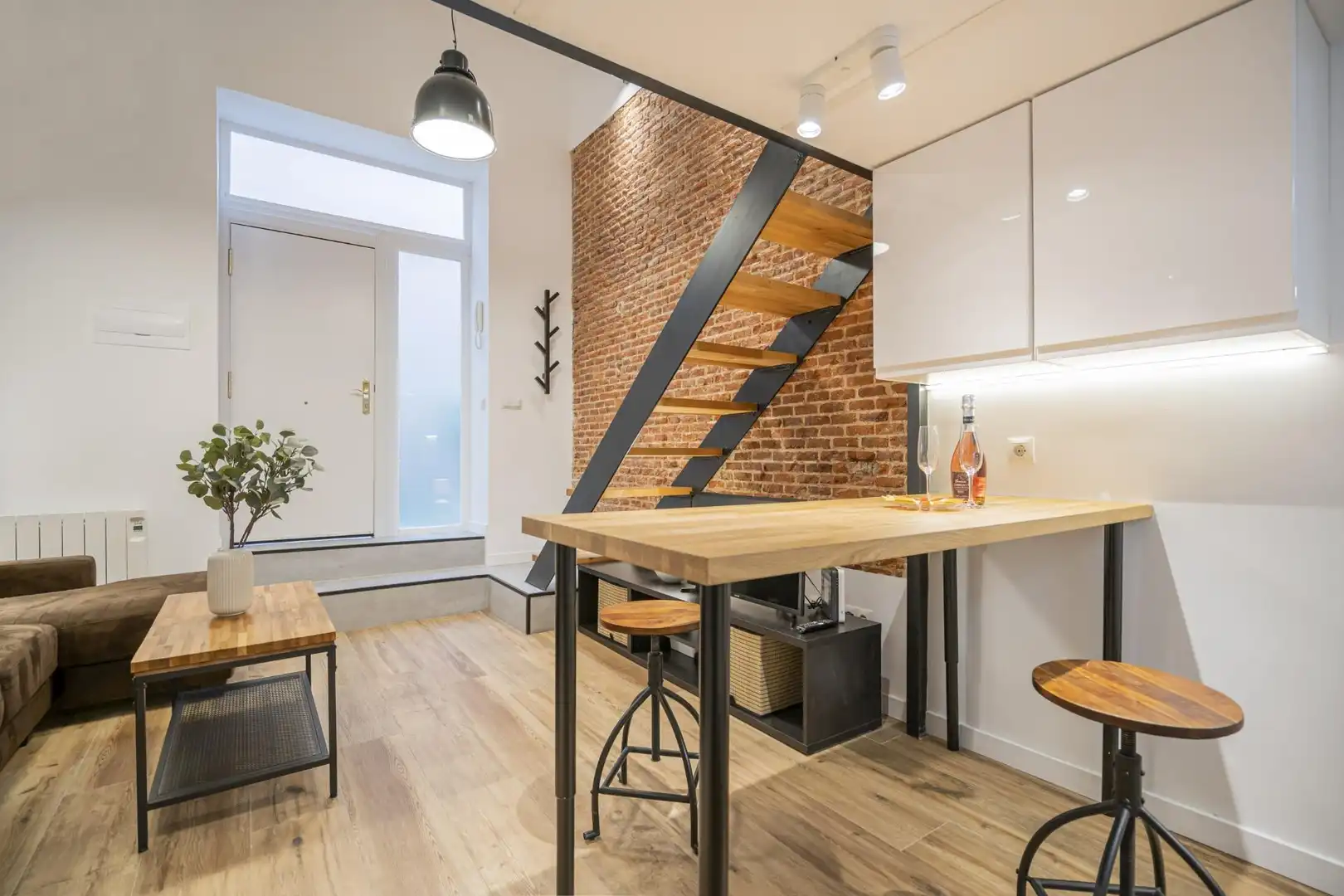 Wohnung zur Miete in Avenida REGNE DE VALENCIA, Russafa