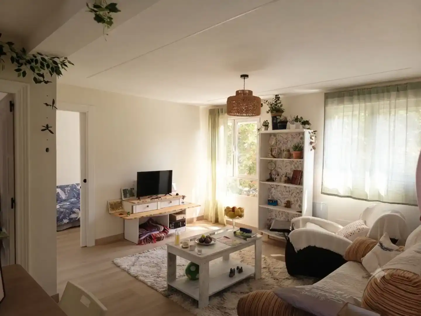 Wohnzimmer von Wohnung zur Miete in Gijón 