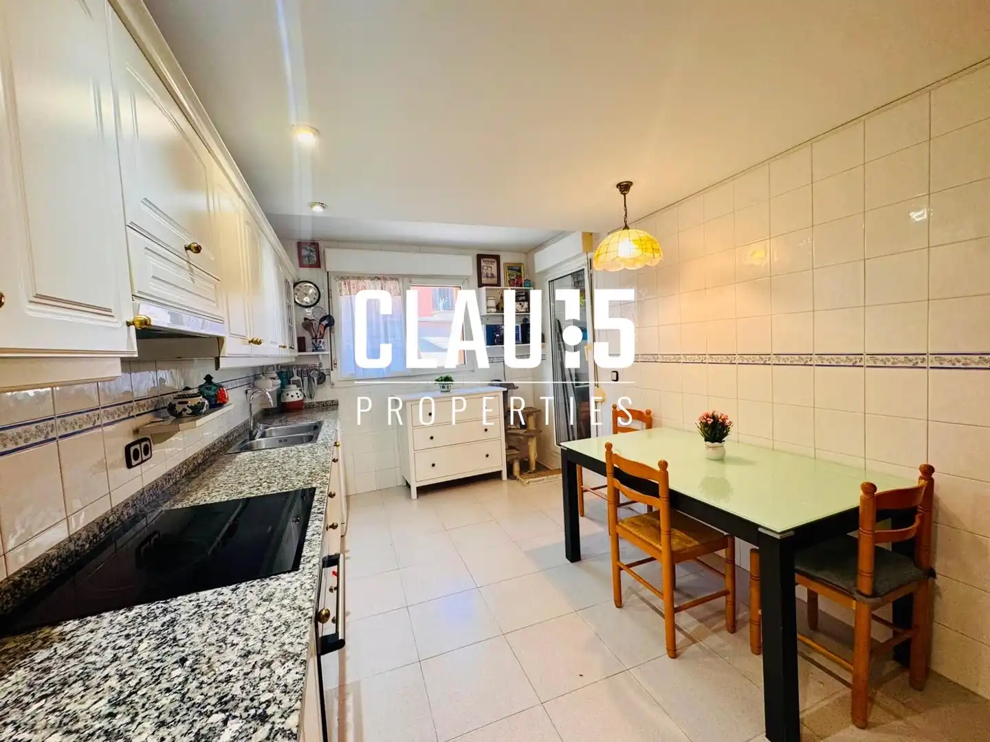Cocina de Ático en venta en Canet de Mar con Aire acondicionado, Calefacción y Balcón